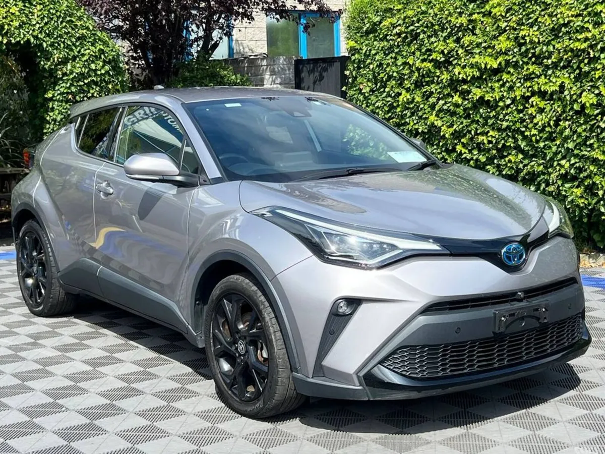 Toyota C-HR SUV, Petrol Hybrid, 2021, Grey
