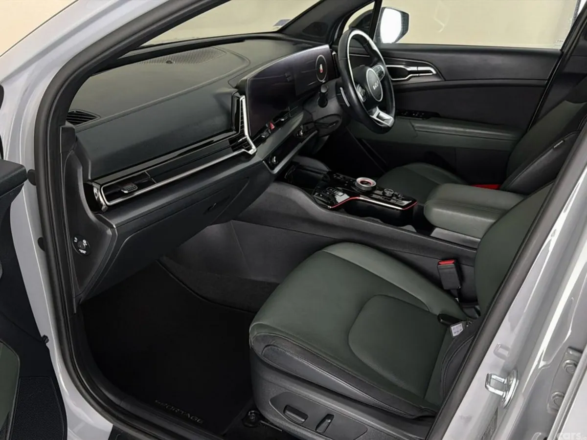 Kia Sportage SUV, Petrol Plug-in Hybrid, 2025, Grey