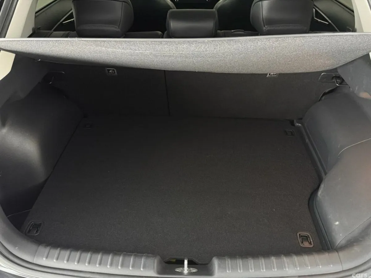 Kia Niro Hatchback, Petrol Plug-in Hybrid, 2023, Grey