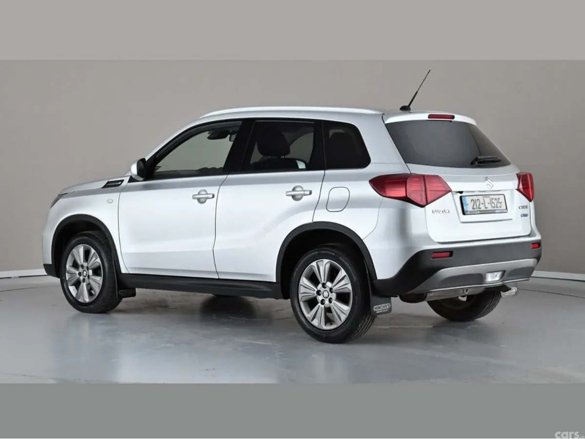 Suzuki Vitara SUV, Petrol, 2021, Silver