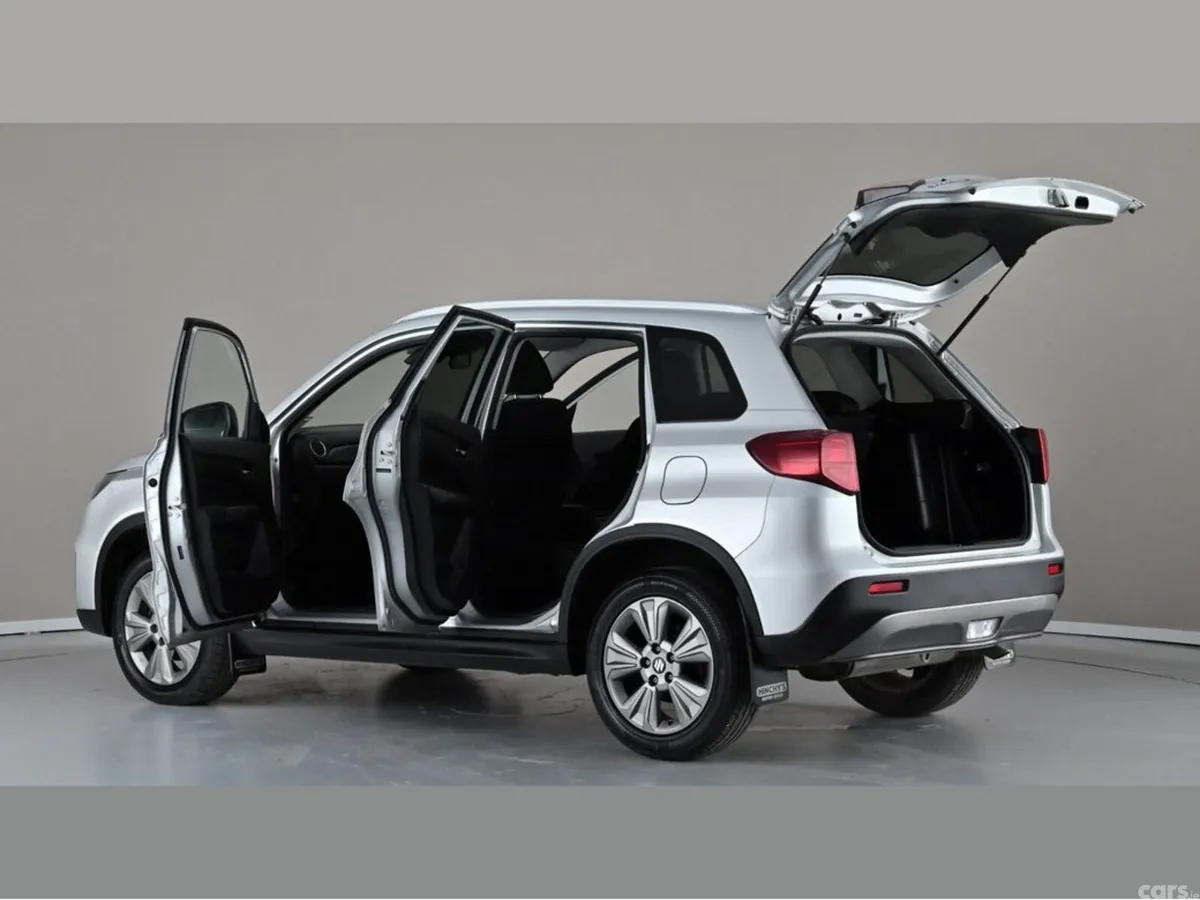 Suzuki Vitara SUV, Petrol, 2021, Silver