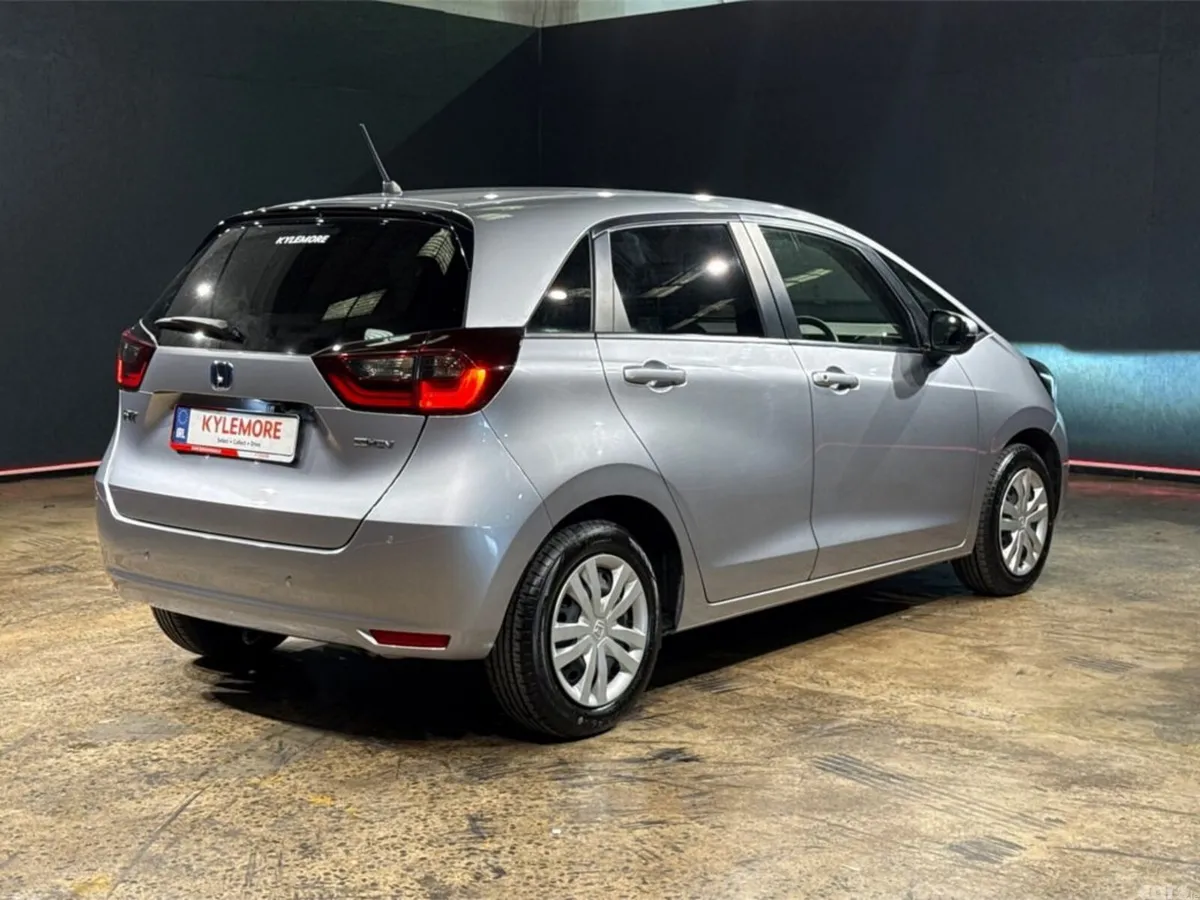 Honda Fit Hatchback, Petrol Hybrid, 2023, Silver