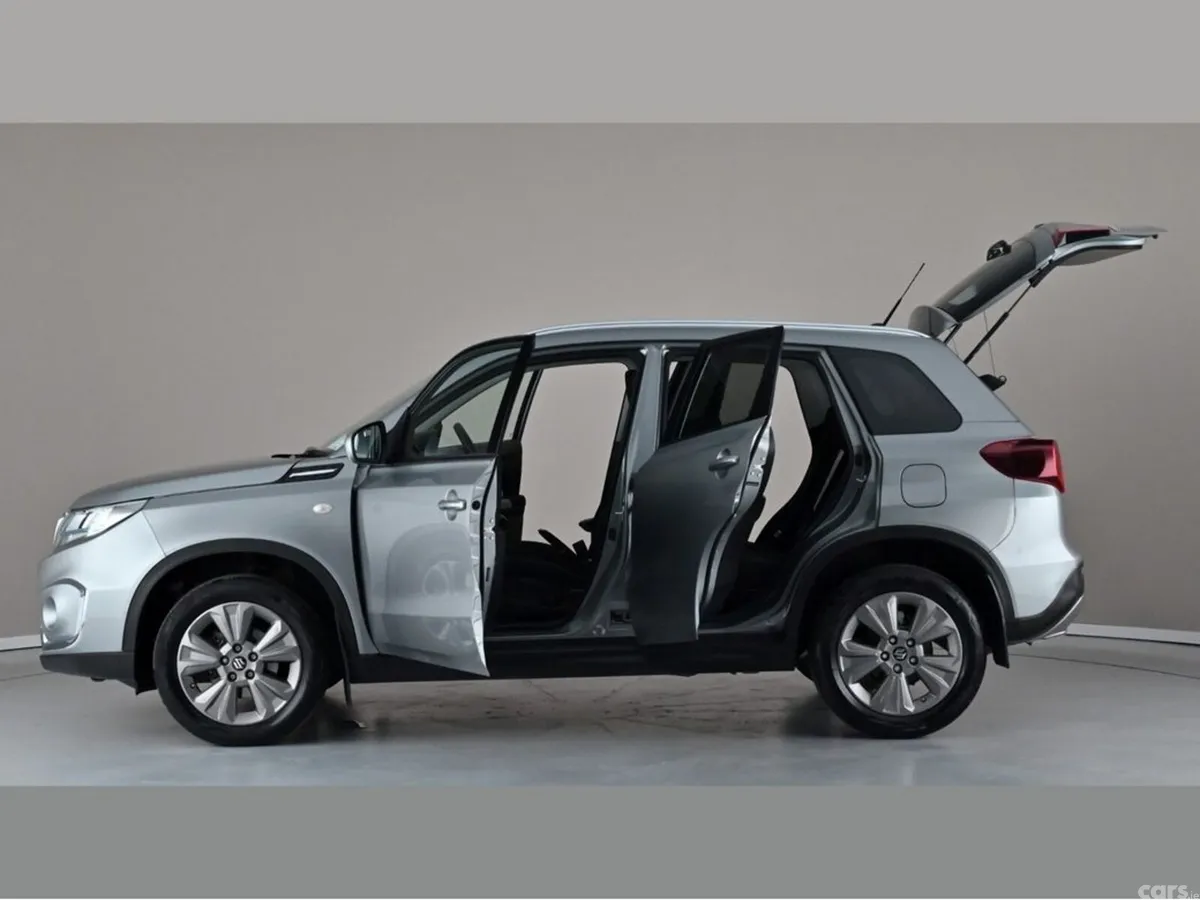 Suzuki Vitara SUV, Petrol, 2024, Grey