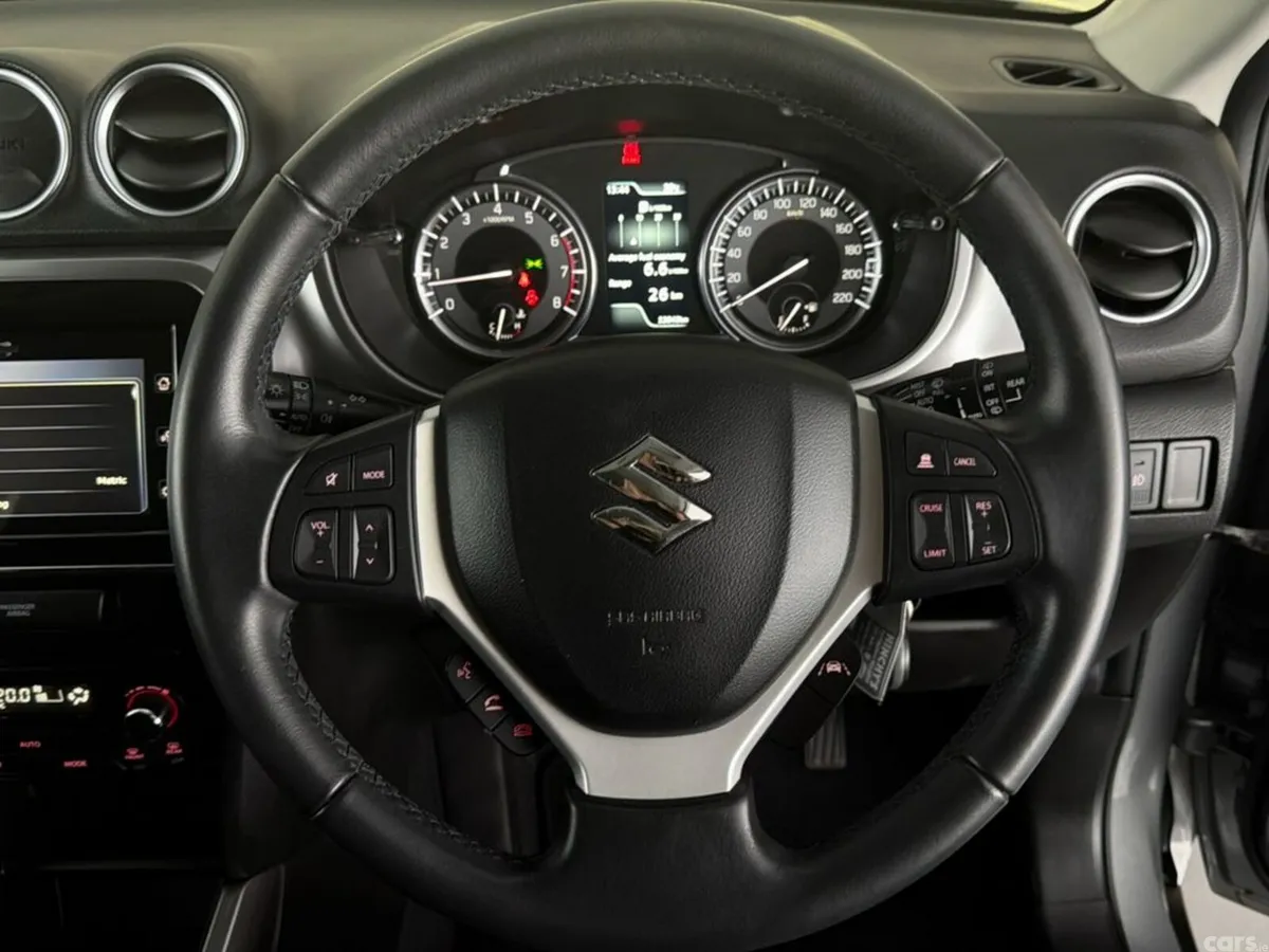 Suzuki Vitara SUV, Petrol, 2024, Grey