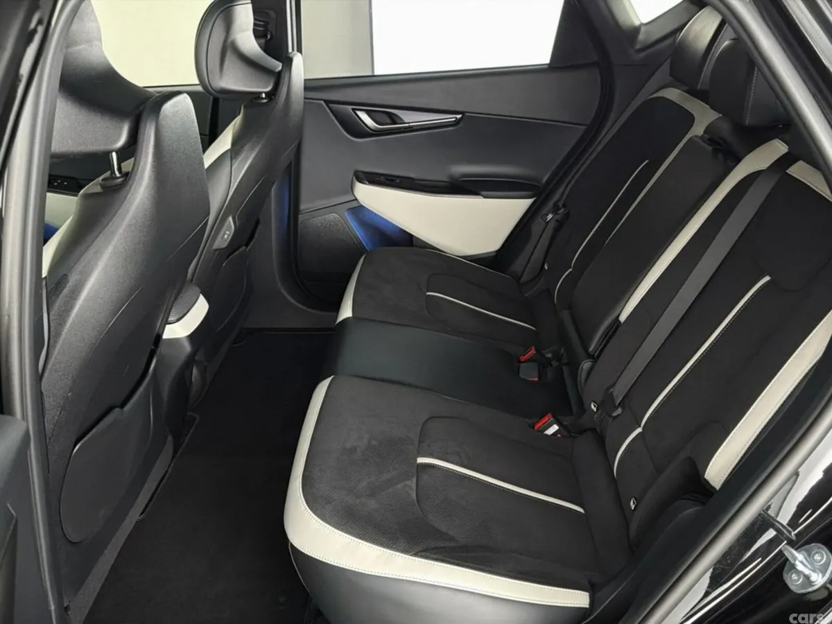 Kia EV6 MPV, Electric, 2025, Black