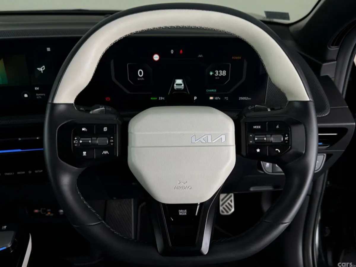 Kia EV6 MPV, Electric, 2025, Black