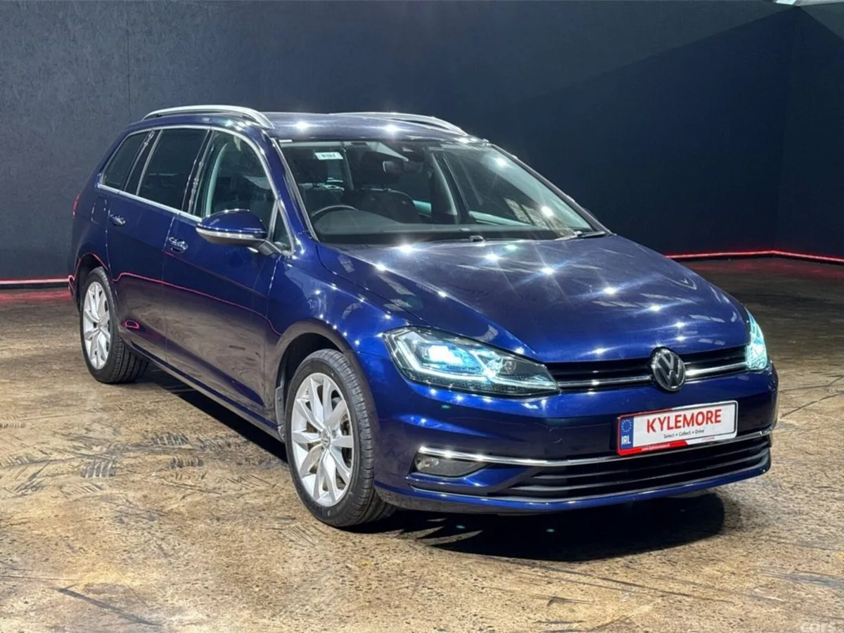 Volkswagen Golf Estate, Petrol, 2019, Blue