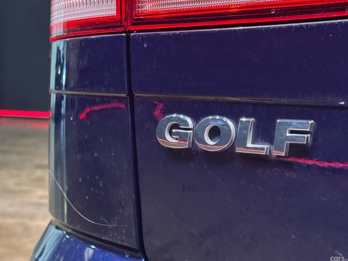 Volkswagen Golf Estate, Petrol, 2019, Blue
