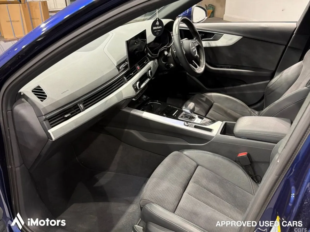 Audi A4 Saloon, Diesel, 2022, Blue