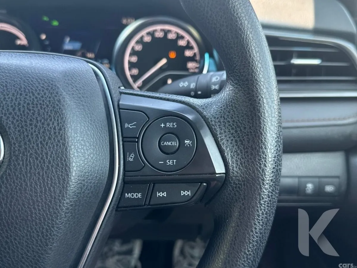 Toyota Camry Saloon, Petrol Hybrid, 2021, Black