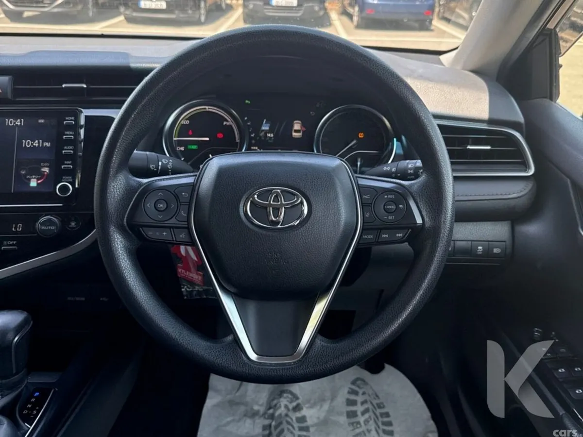 Toyota Camry Saloon, Petrol Hybrid, 2021, Black