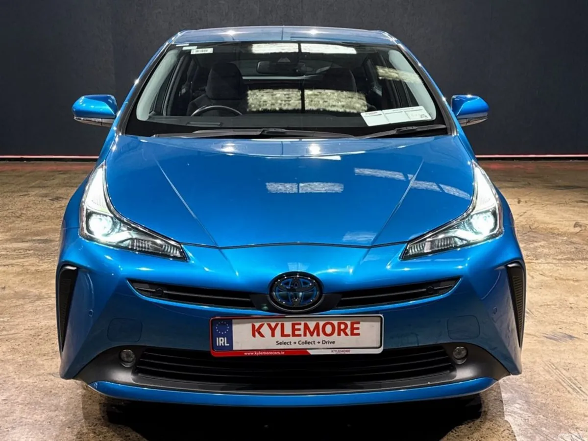 Toyota Prius Saloon, Petrol Hybrid, 2020, Blue