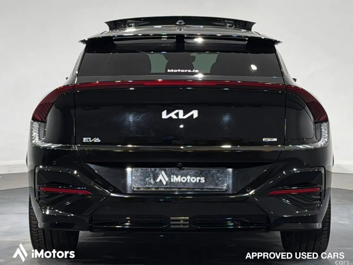 Kia EV6 SUV, Electric, 2025, Black