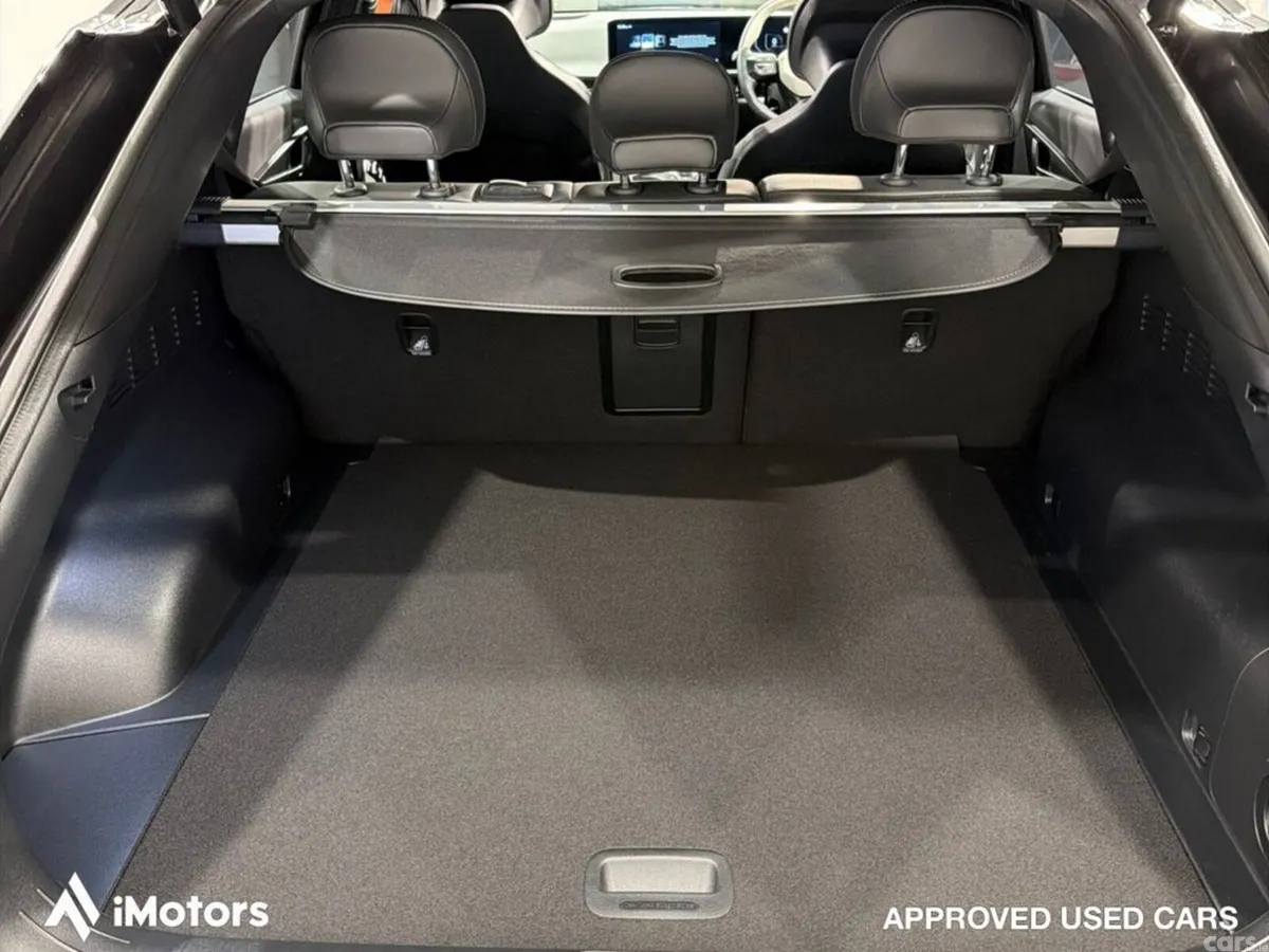 Kia EV6 SUV, Electric, 2025, Black