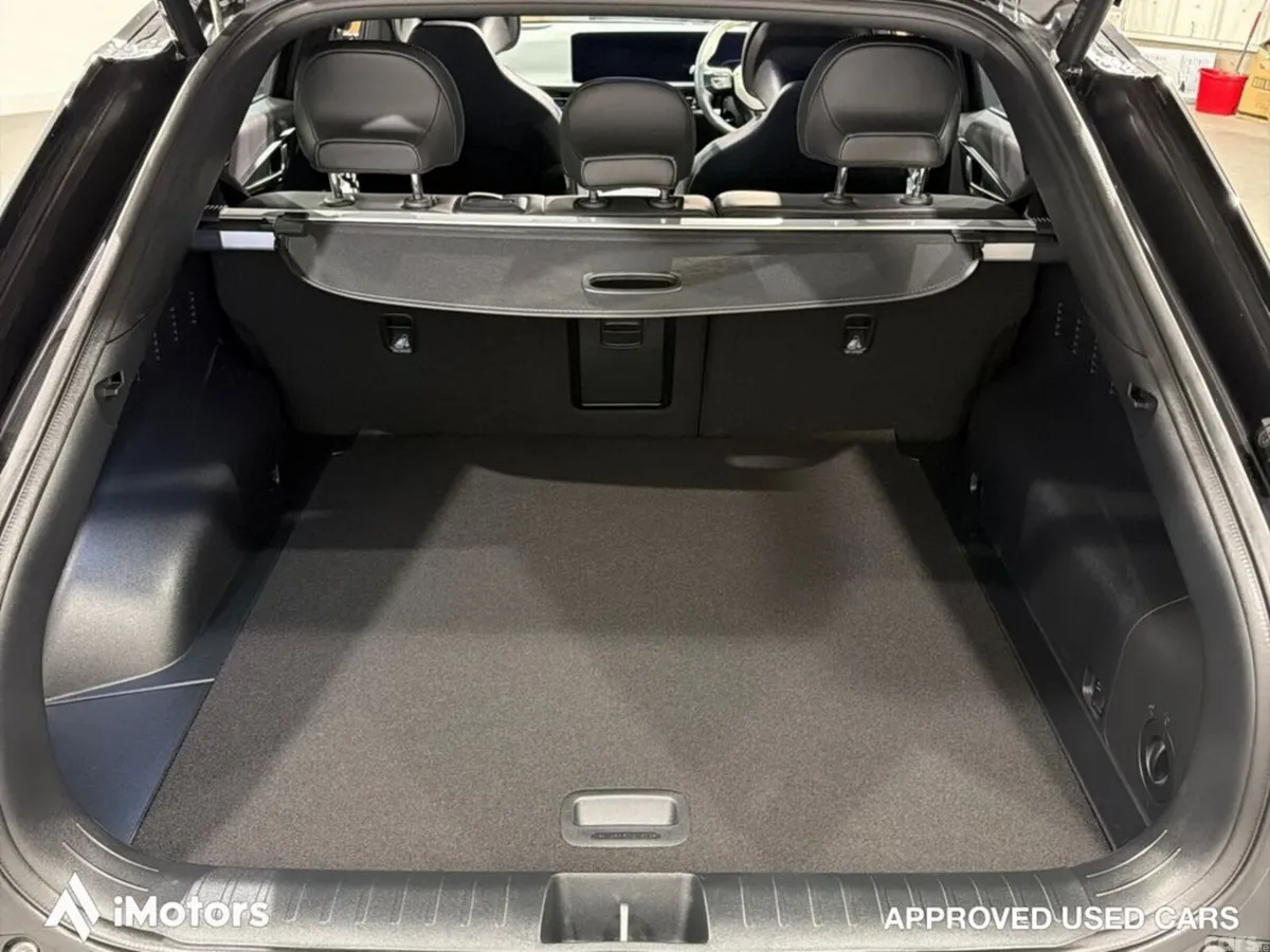 Kia EV6 SUV, Electric, 2025, Black