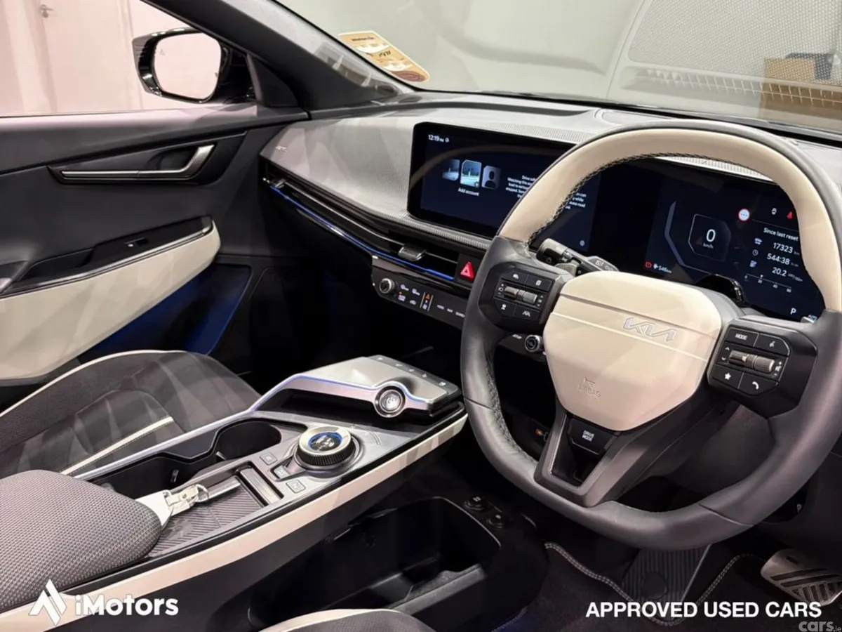 Kia EV6 SUV, Electric, 2025, Black