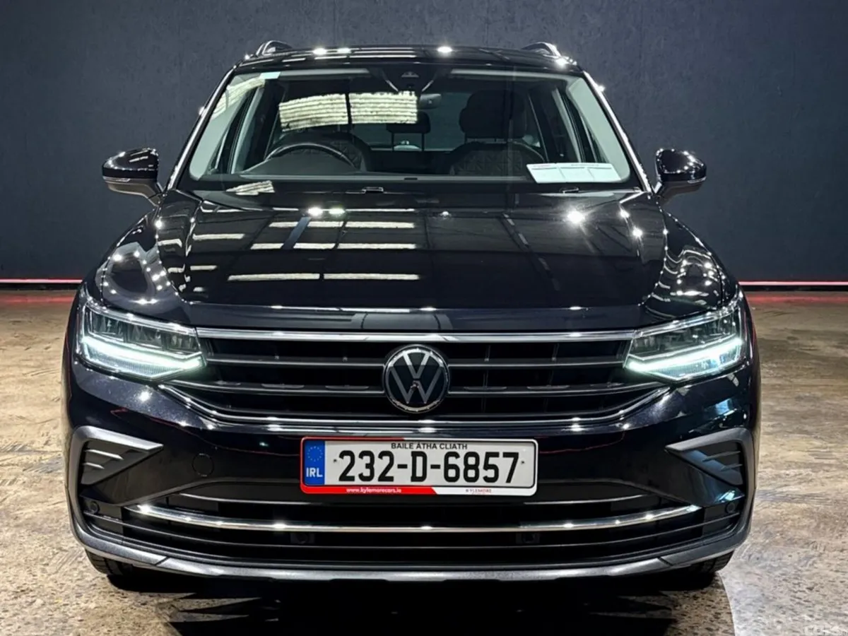 Volkswagen Tiguan SUV, Diesel, 2023, Black