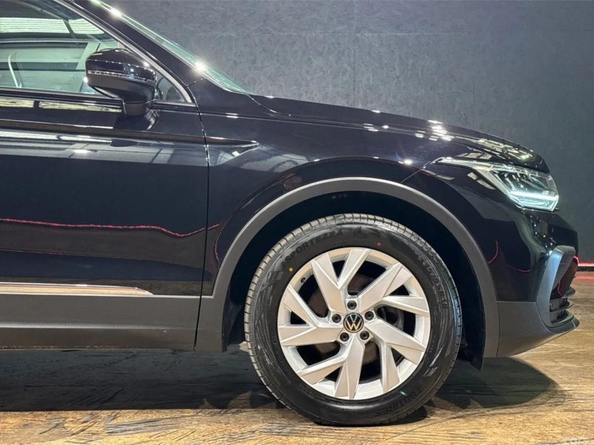 Volkswagen Tiguan SUV, Diesel, 2023, Black
