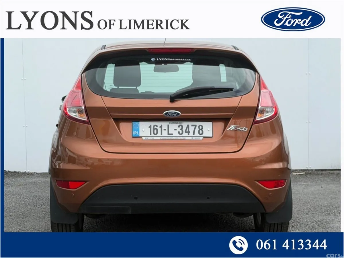 Ford Fiesta Hatchback, Petrol, 2016, Gold