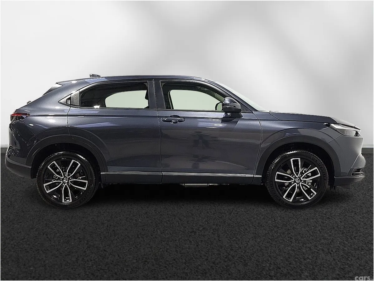 Honda HR-V Hatchback, Petrol Hybrid, 2022, Grey