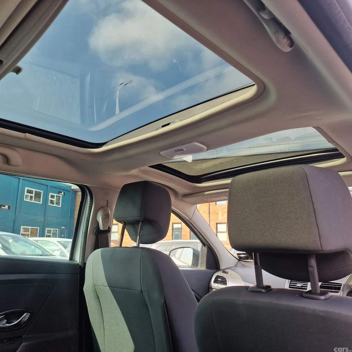 Renault Megane Estate, Diesel, 2015, Silver