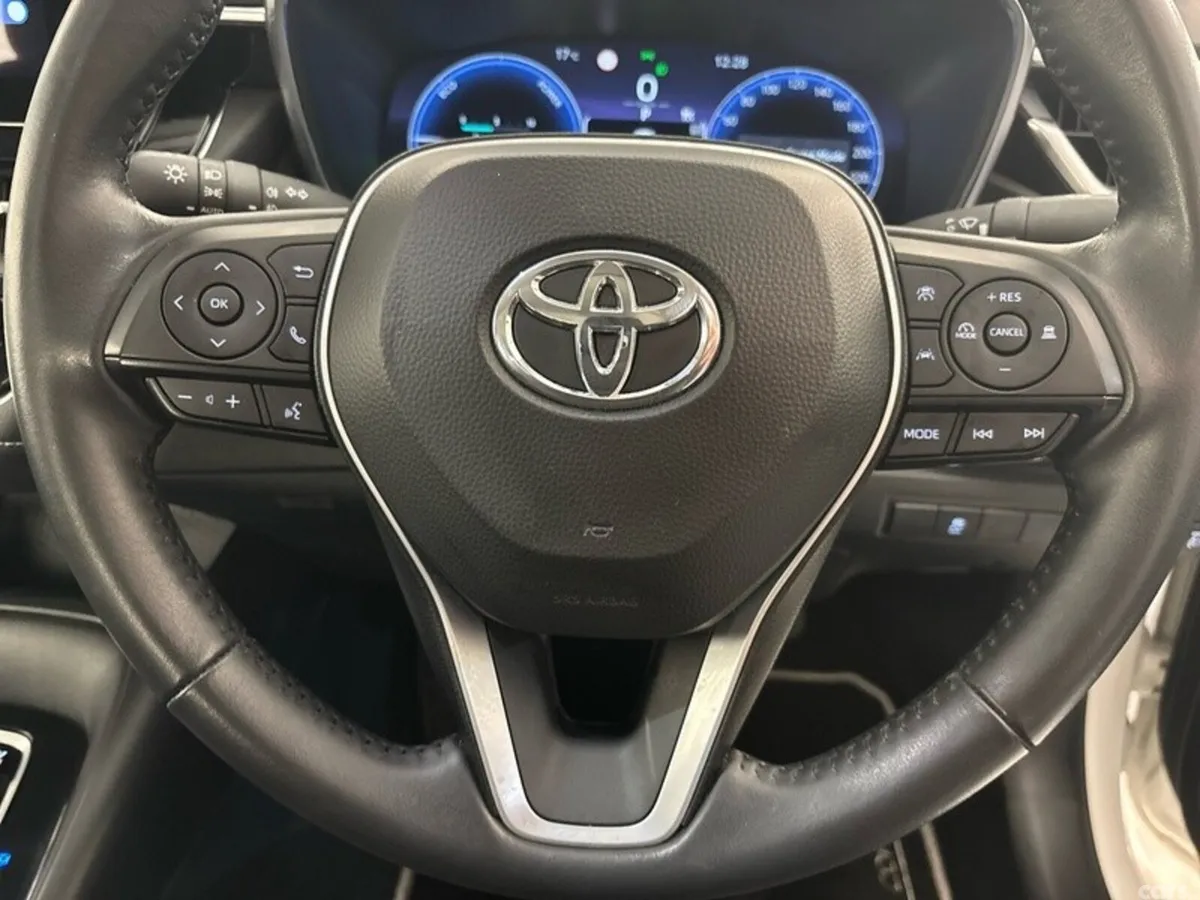 Toyota Corolla Saloon, Petrol Hybrid, 2024, White