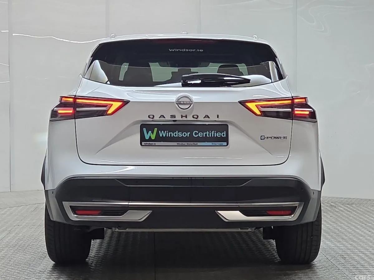 Nissan Qashqai MPV, Petrol Hybrid, 2025, White
