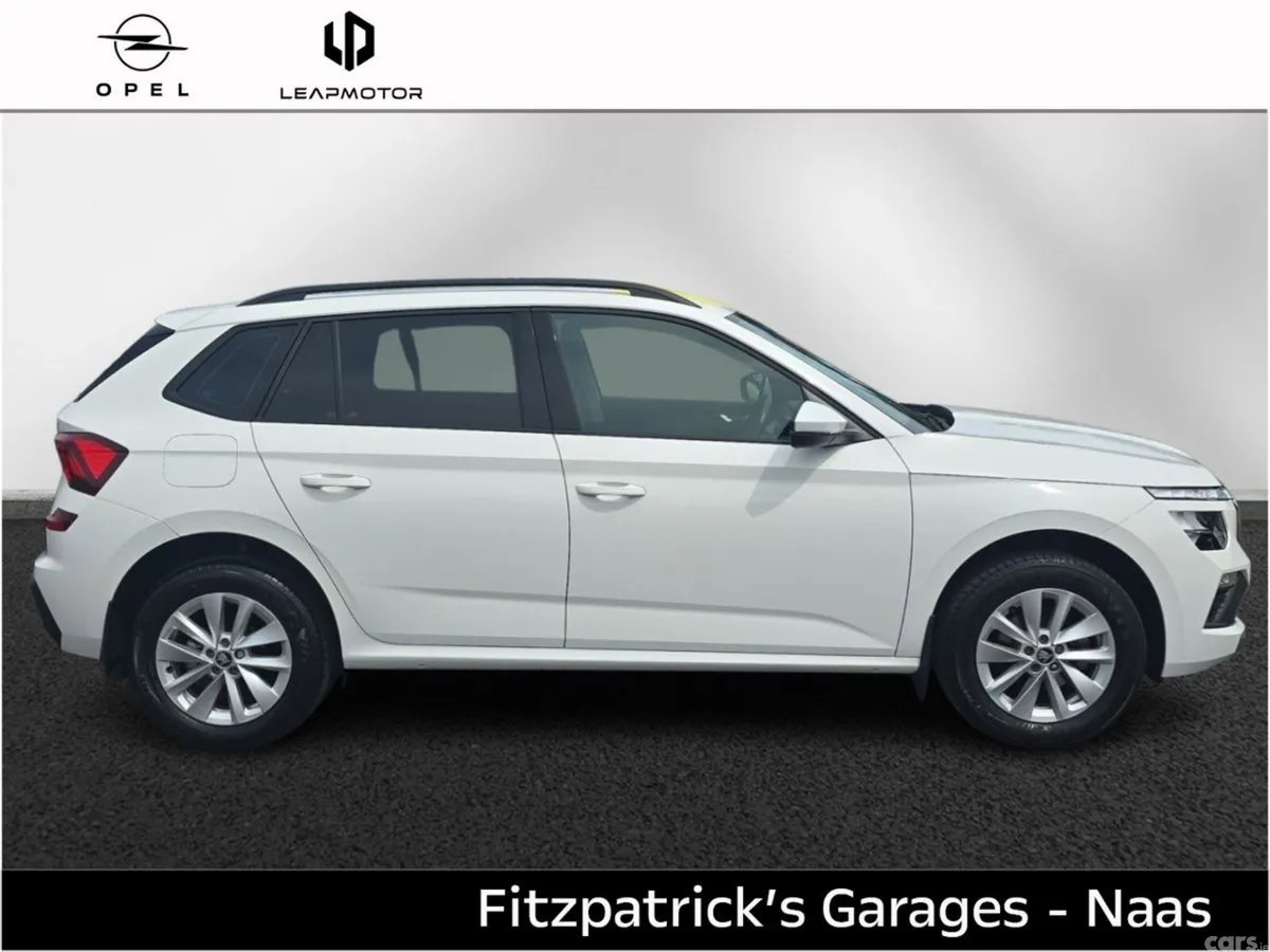 Skoda Kamiq Hatchback, Petrol, 2025, White