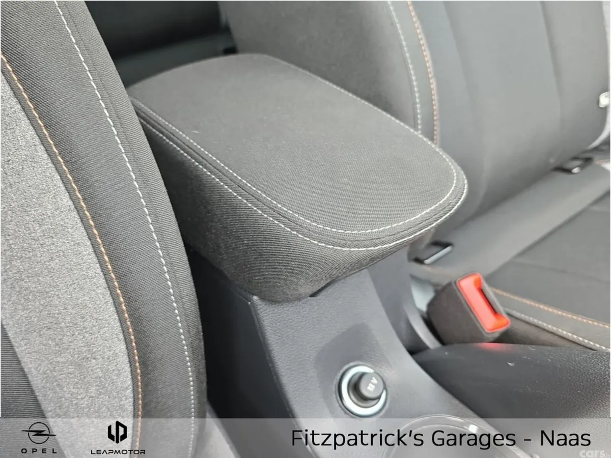 Skoda Kamiq Hatchback, Petrol, 2025, White
