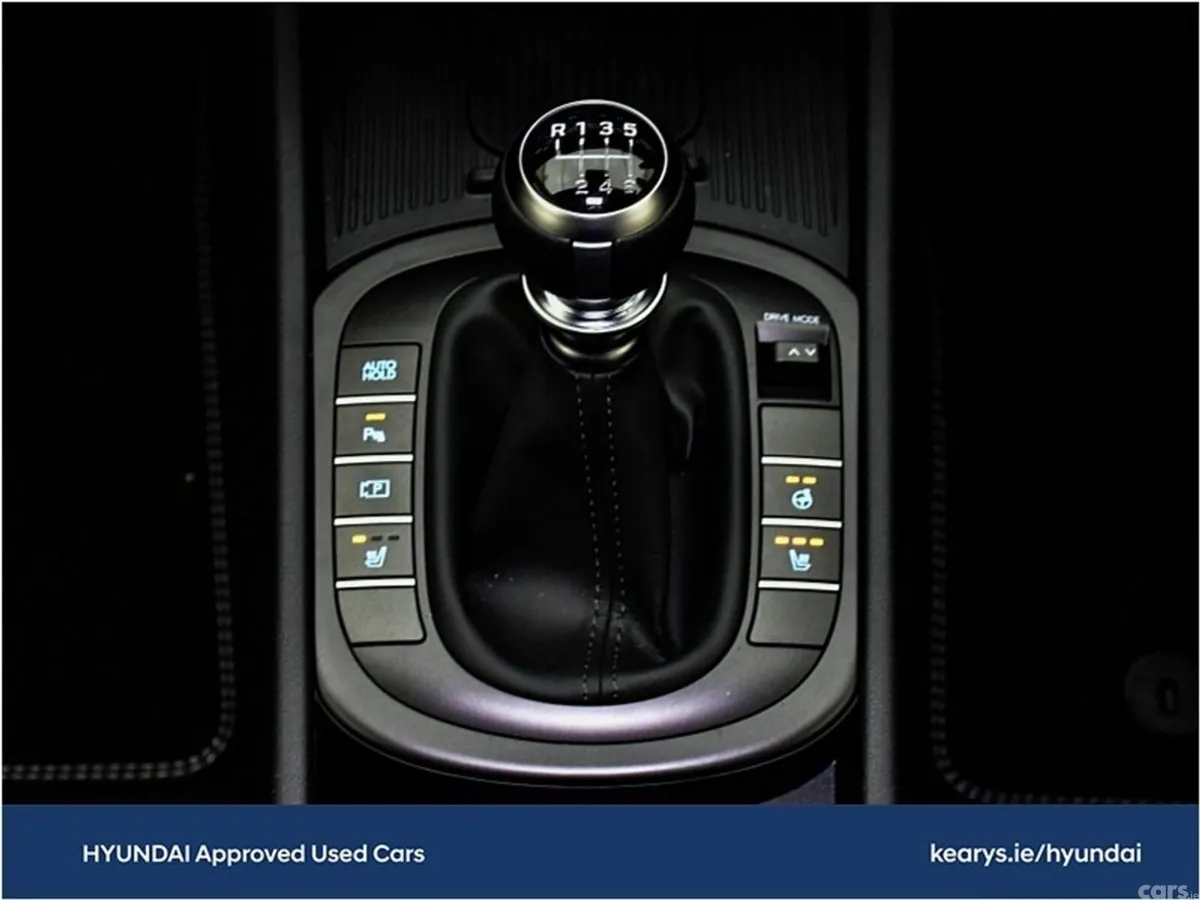 Hyundai KONA SUV, Petrol, 2023, Grey