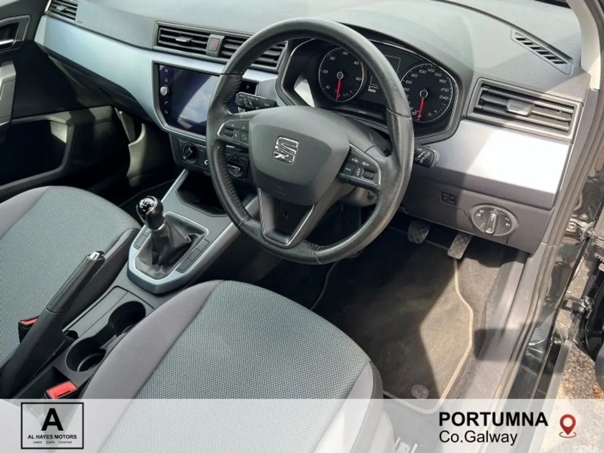 SEAT Arona SUV, Diesel, 2019, Black