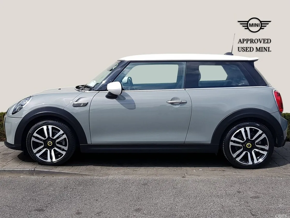 Mini Cooper Hatchback, Electric, 2022, Grey