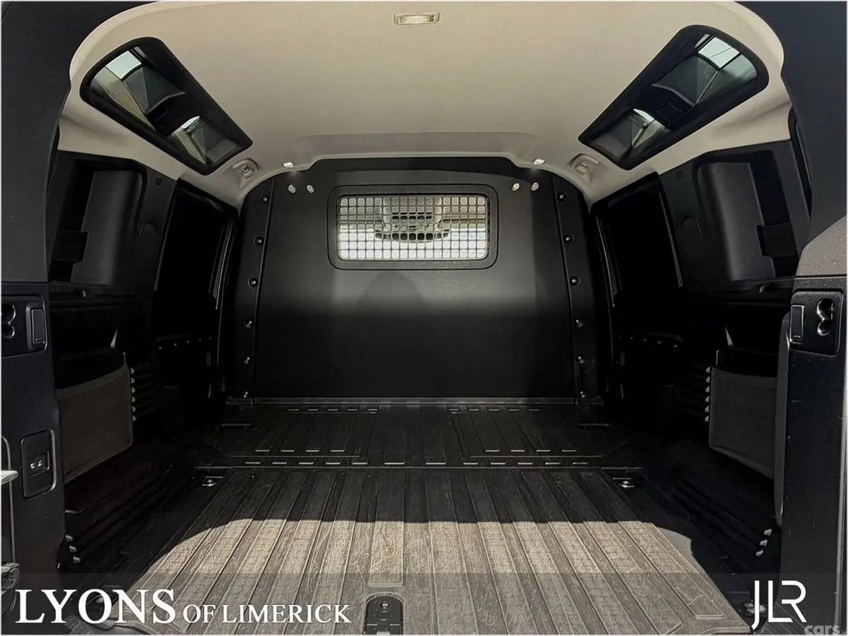 Land Rover Defender SUV, Diesel, 2023, Green