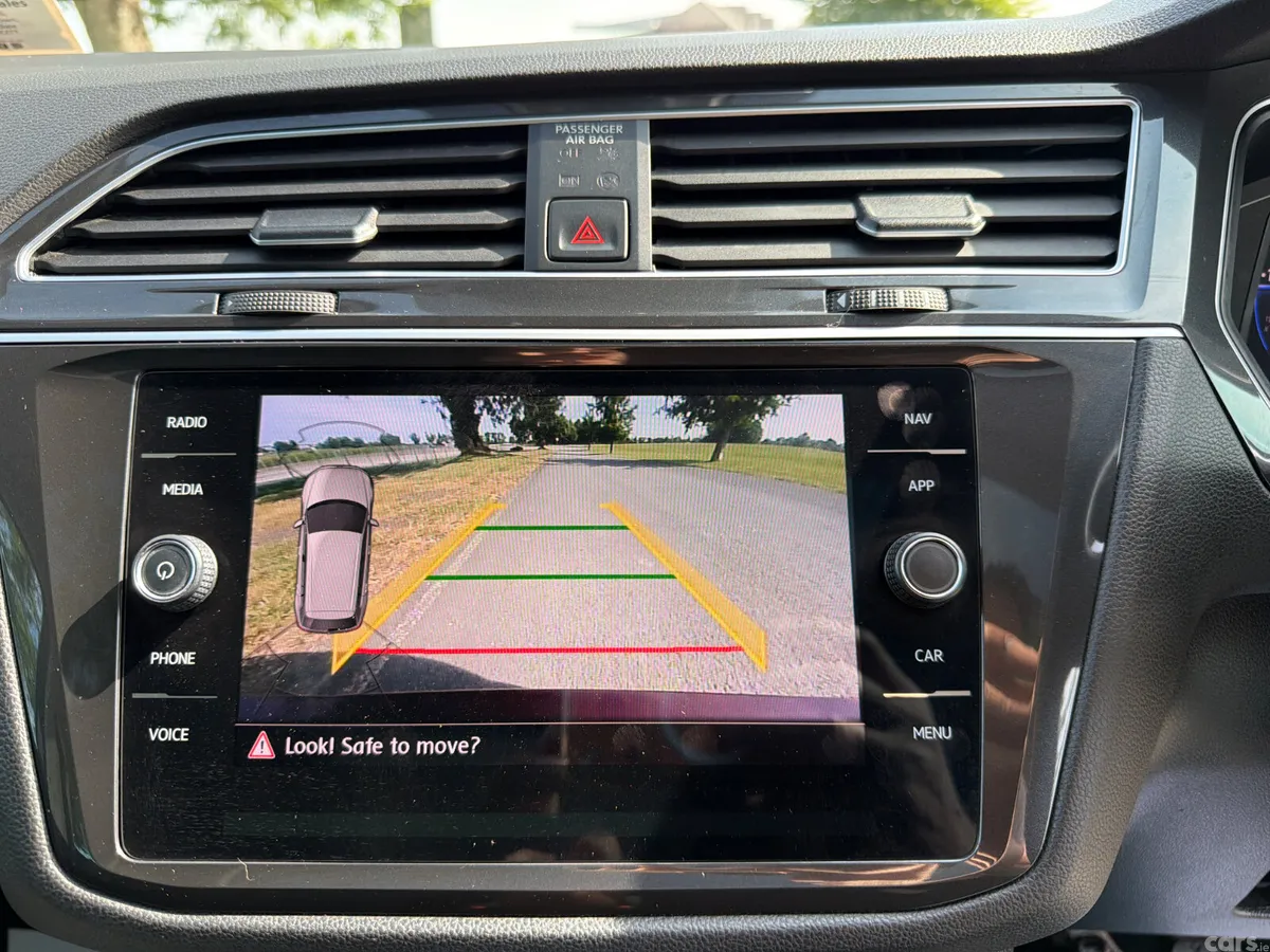 Volkswagen Tiguan SUV, Diesel, 2019, Red