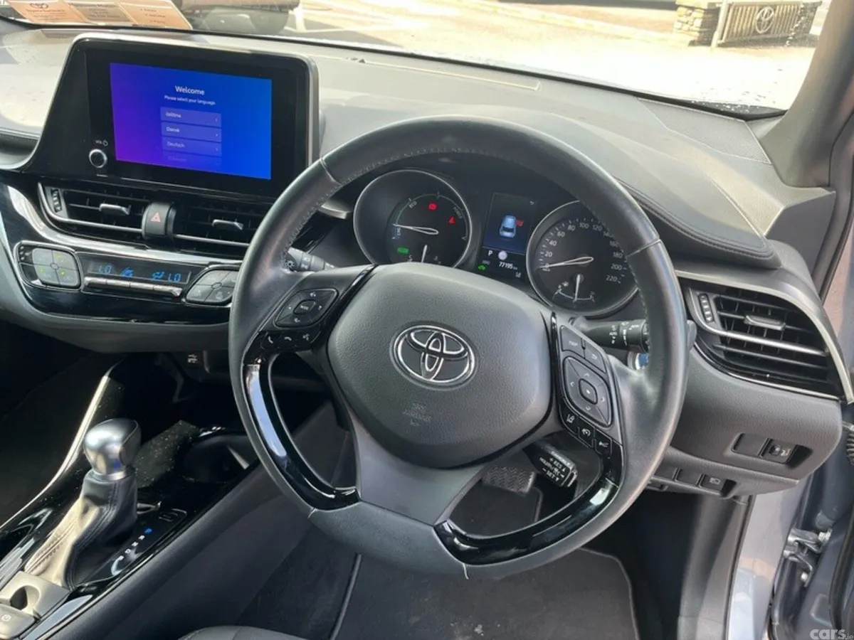 Toyota C-HR SUV, Petrol Hybrid, 2022, Grey