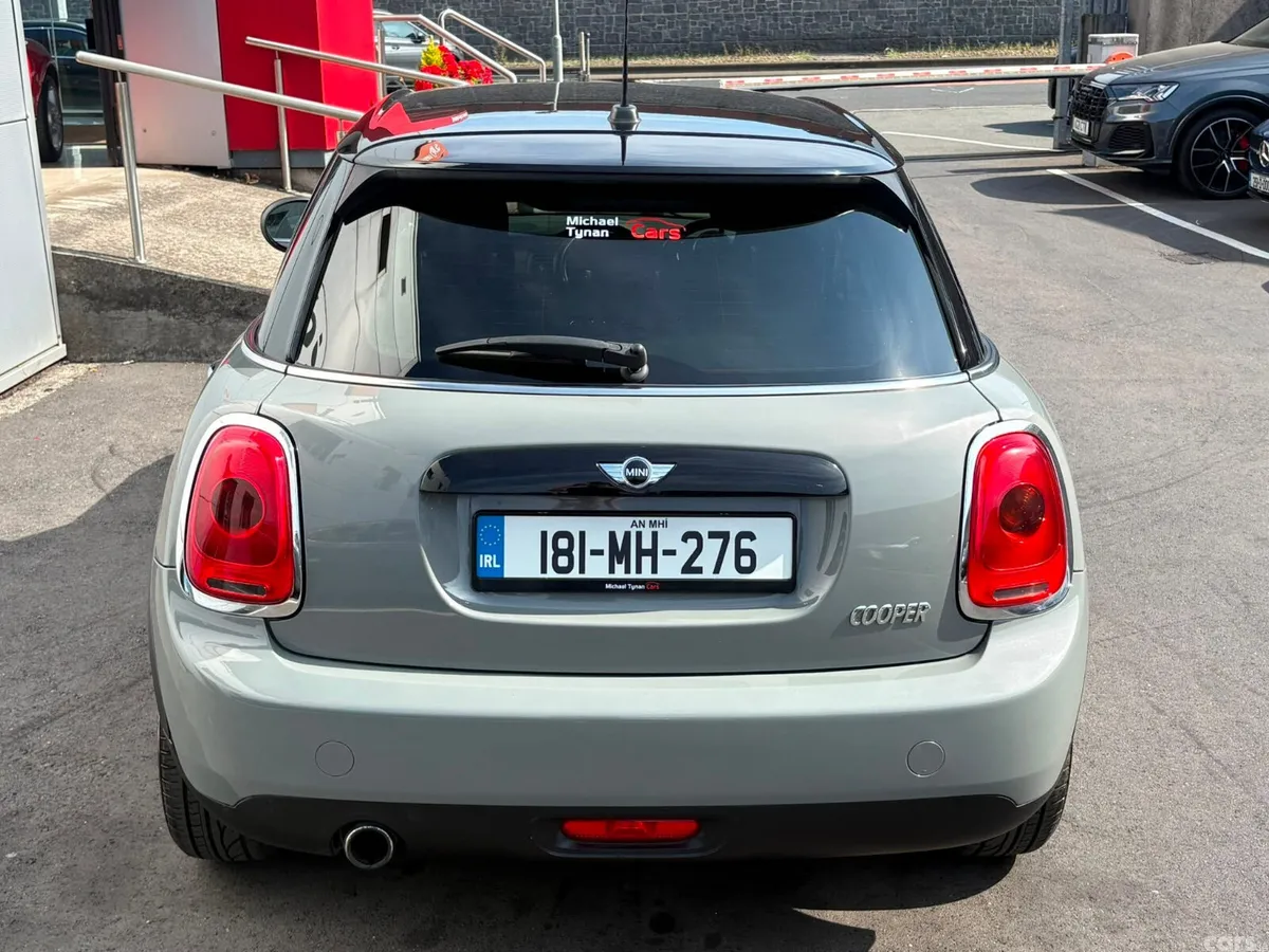 Mini Cooper Hatchback, Petrol, 2018, Grey