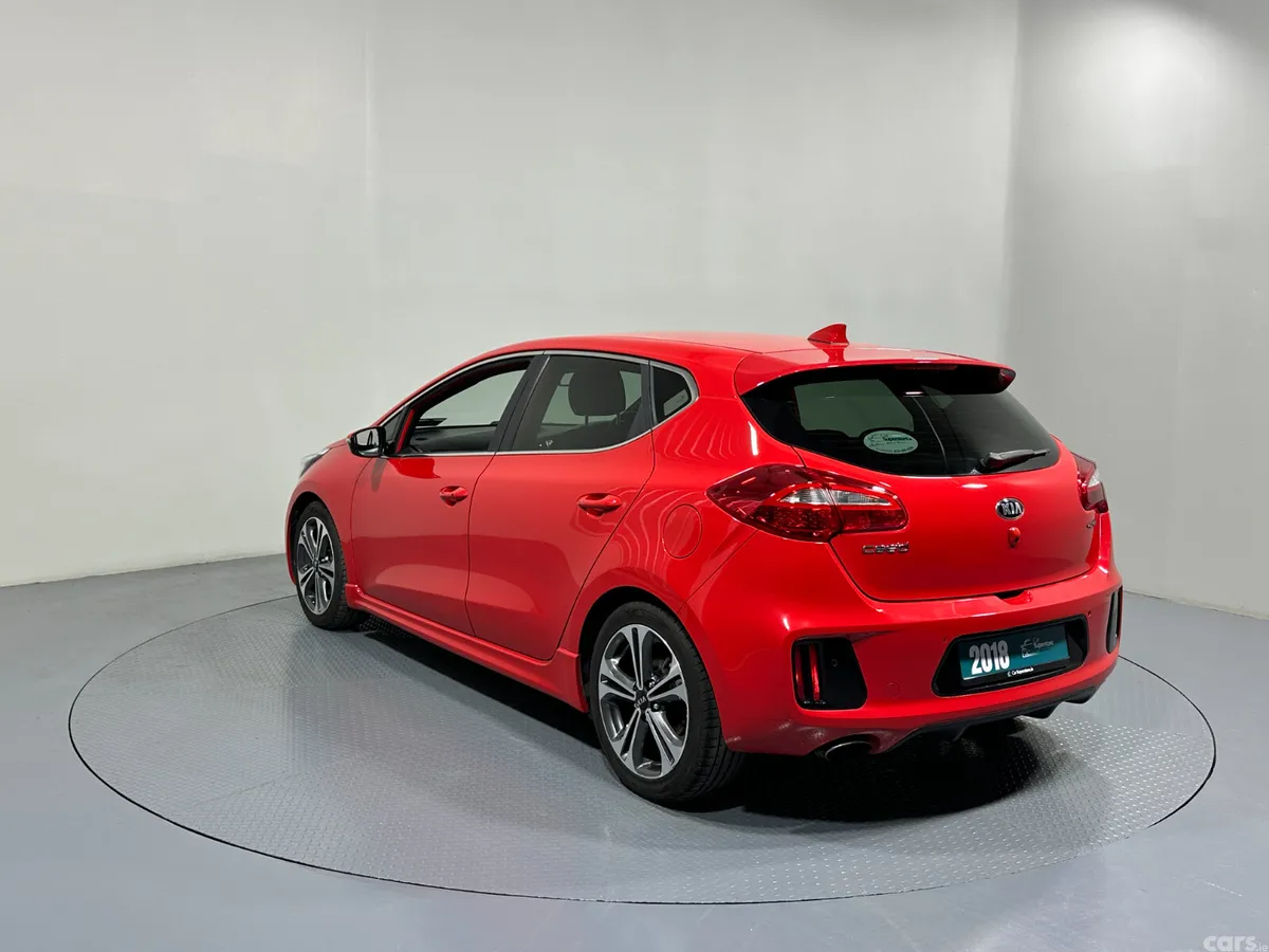 Kia Ceed Hatchback, Petrol, 2018, Red