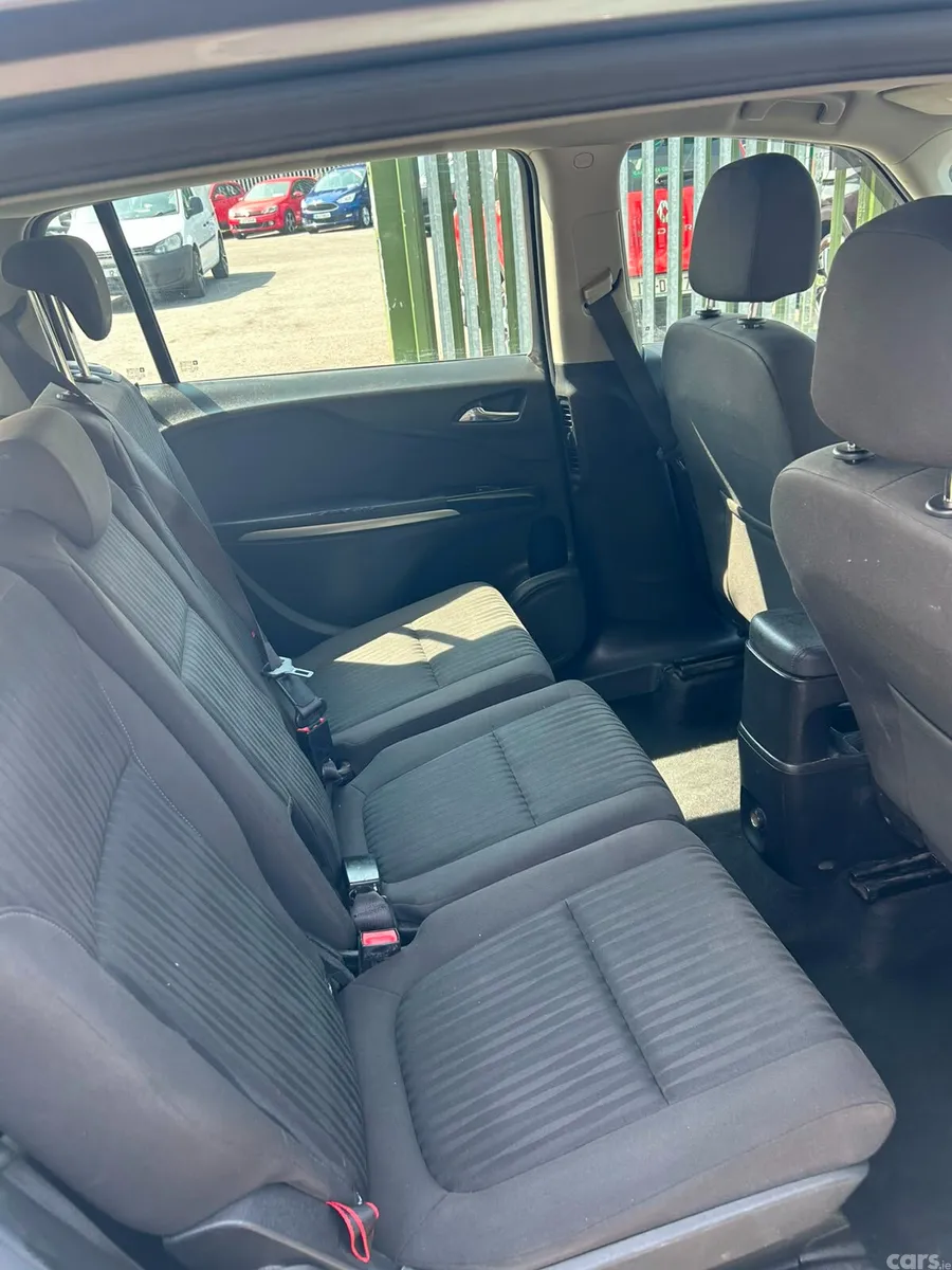 Opel Zafira MPV, Petrol, 2017, Grey