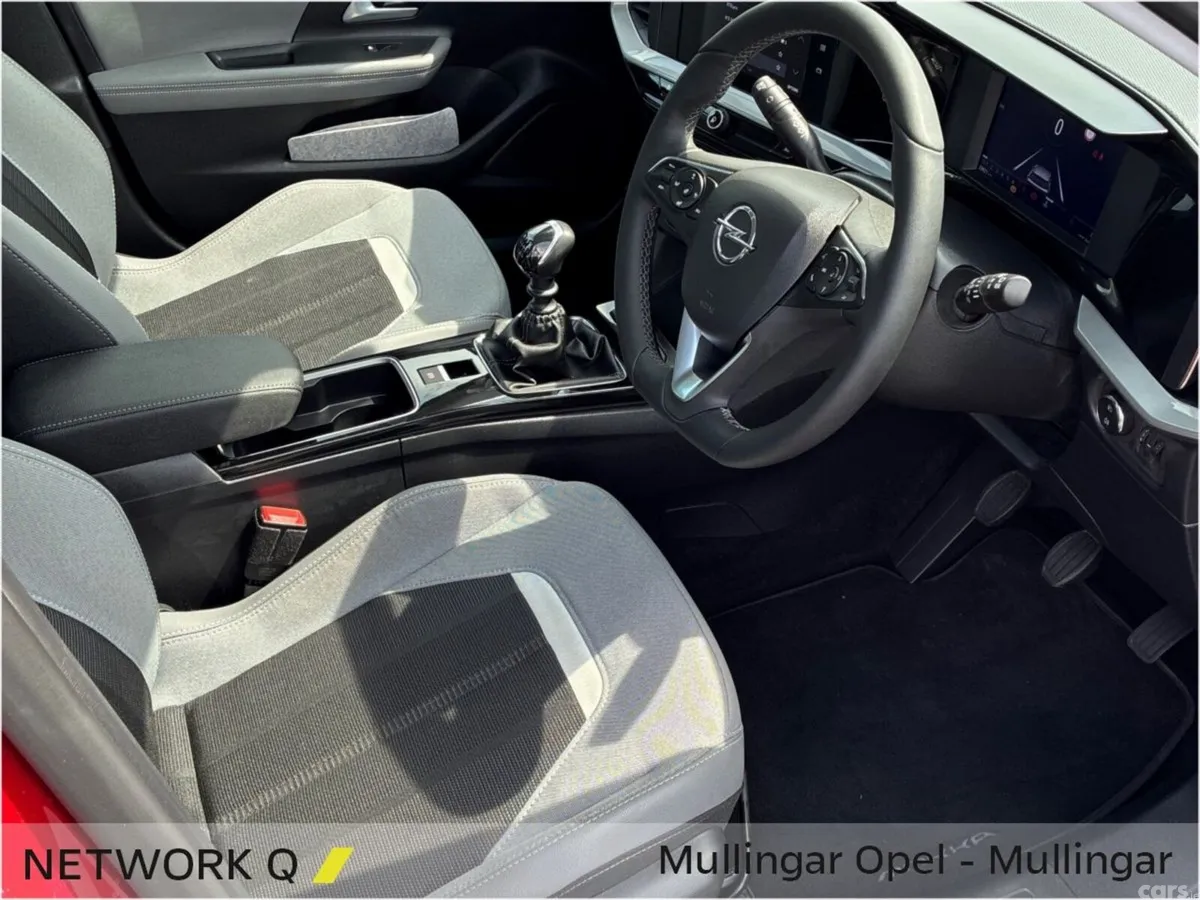 Opel Mokka SUV, Petrol, 2025, Red