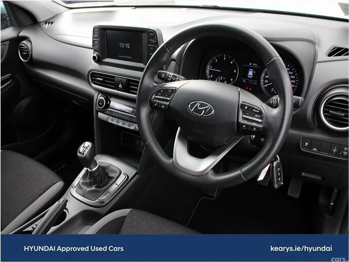 Hyundai KONA MPV, Petrol, 2020, Orange