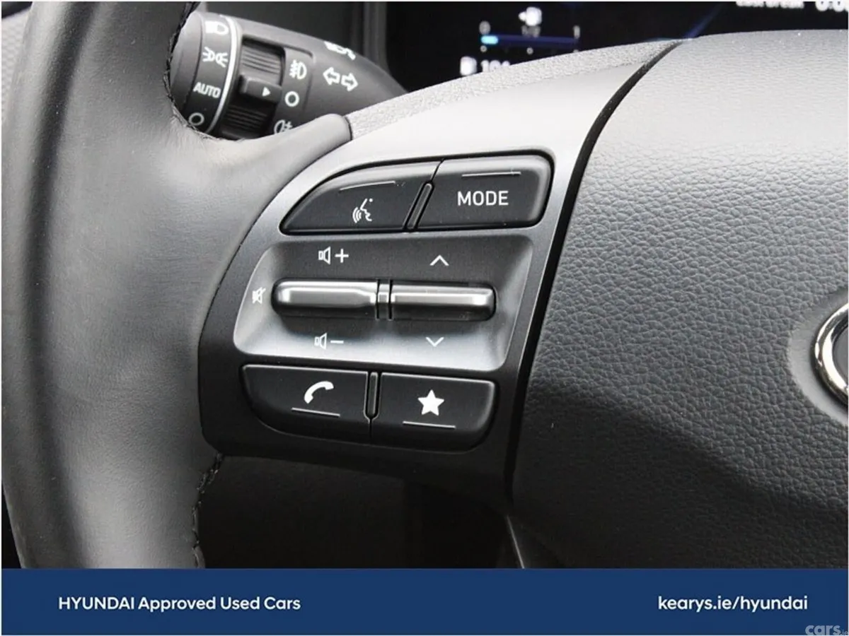 Hyundai KONA MPV, Petrol, 2020, Orange