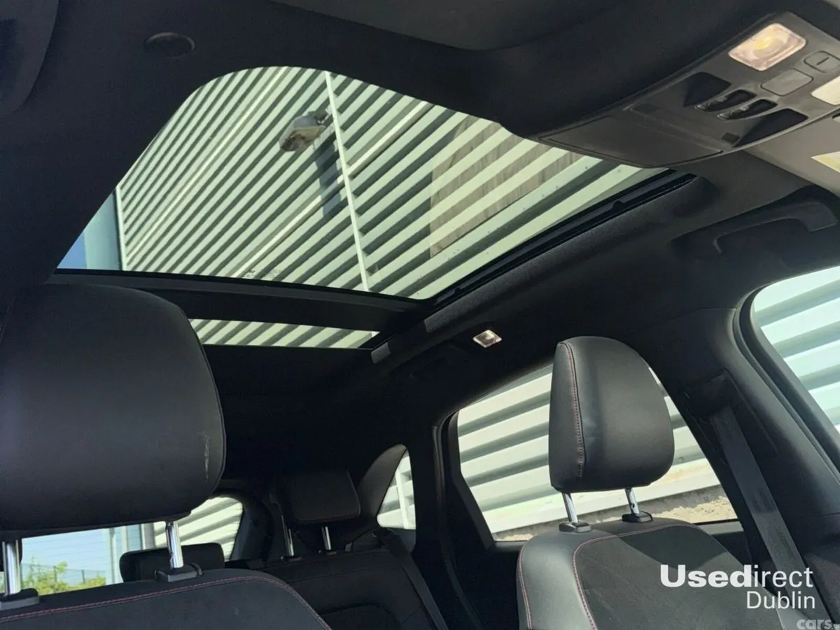 Ford Kuga SUV, Petrol Hybrid, 2023, Black