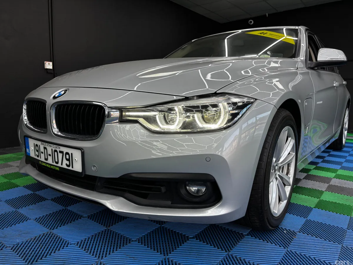 BMW 3-Series Saloon, Petrol Plug-in Hybrid, 2019, Grey