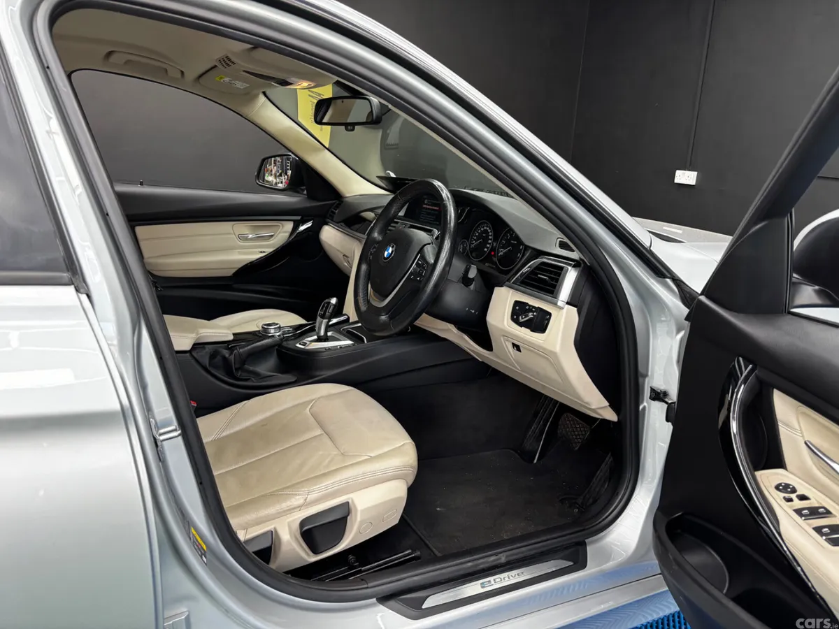 BMW 3-Series Saloon, Petrol Plug-in Hybrid, 2019, Grey