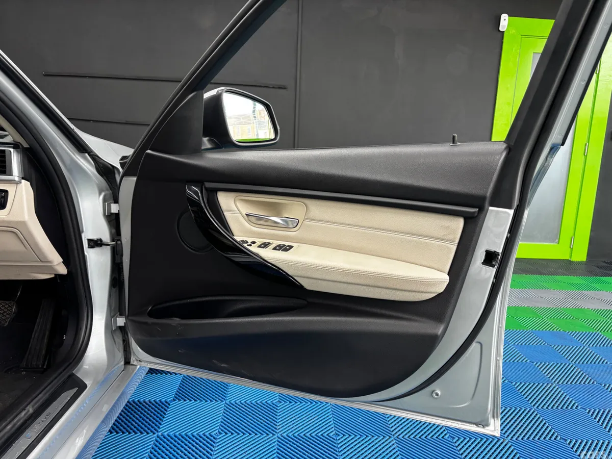 BMW 3-Series Saloon, Petrol Plug-in Hybrid, 2019, Grey