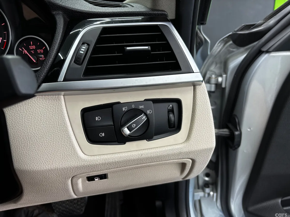 BMW 3-Series Saloon, Petrol Plug-in Hybrid, 2019, Grey