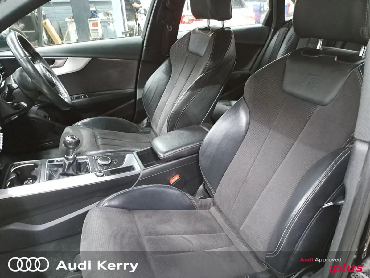 Audi A4 Saloon, Petrol, 2017, Black