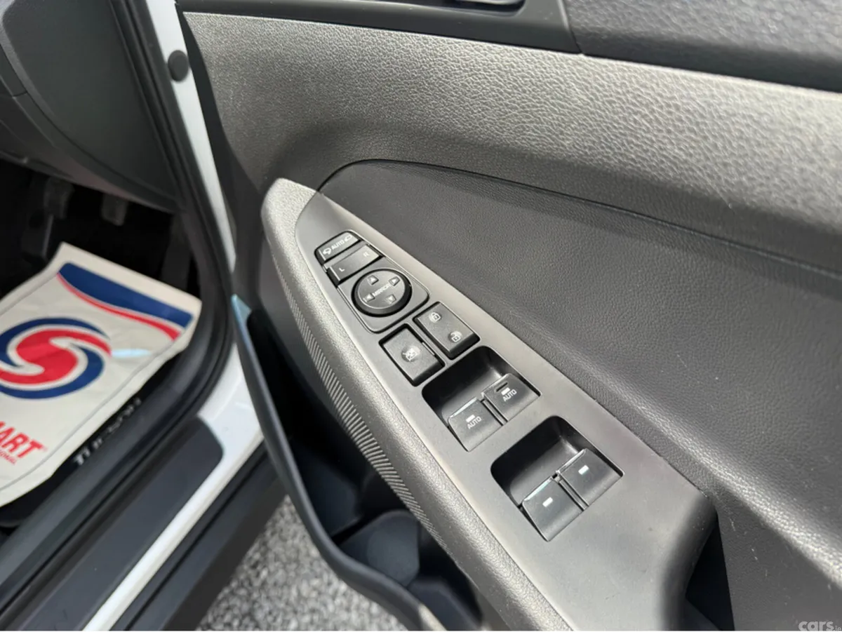 Hyundai Tucson MPV, Diesel, 2019, White
