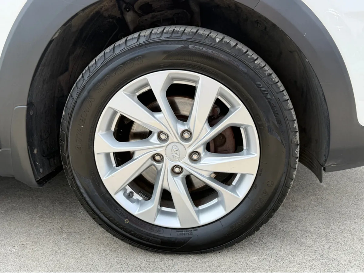 Hyundai Tucson MPV, Diesel, 2019, White