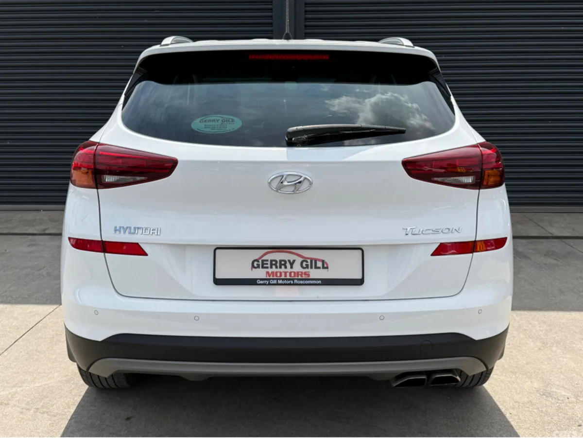Hyundai Tucson MPV, Diesel, 2019, White